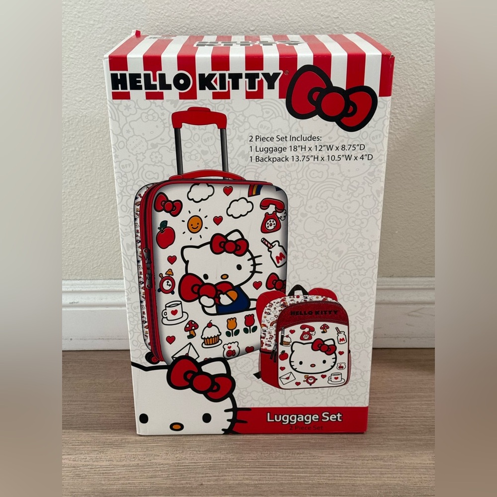 Hello Kitty Travel Set